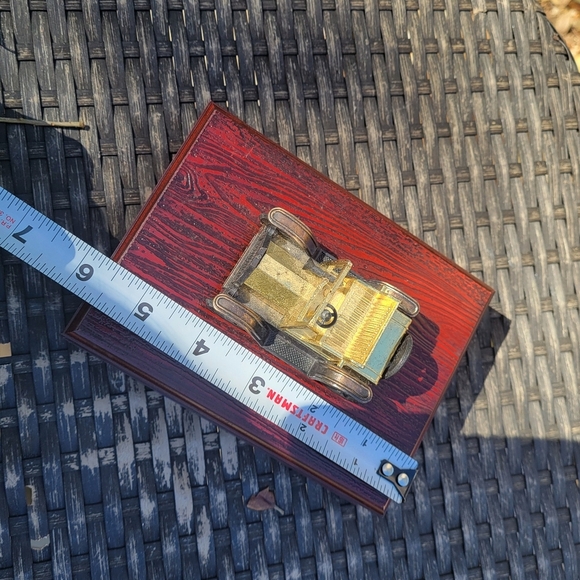 Vintage Playing Card Storage Box 1917 Ford Gold Metal Model Car Faux wooden Box - Picture 10 of 10